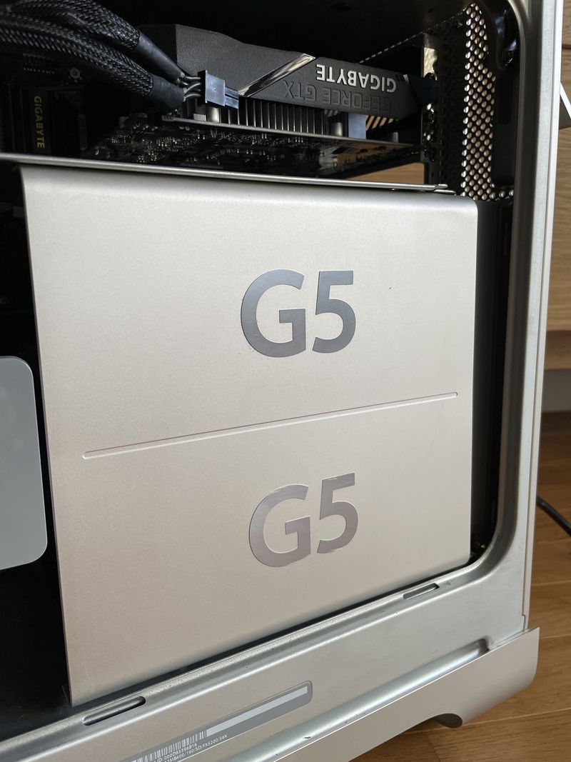closeup view of the G5 processor original cover